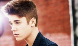 贾斯汀爆料家暴视频大全,揭秘娱乐圈黑暗面